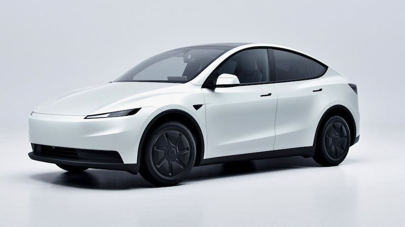 Tesla Semi Matches Model Y Turning Radius in Engineering Breakthrough